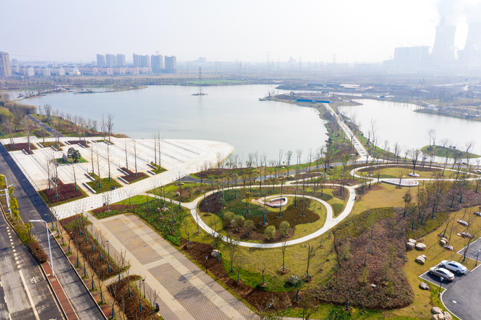 喜报安庆市张湖公园正式开园金鹏为圆梦新区再添一景