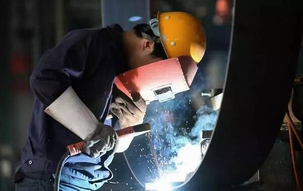 金鹏建设集团严实抓防疫复工保生产